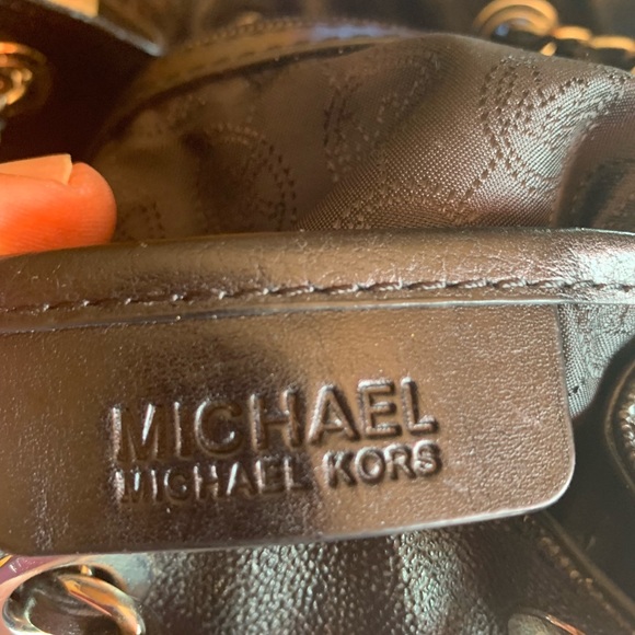 MK black shoulder purse - Picture 4 of 4